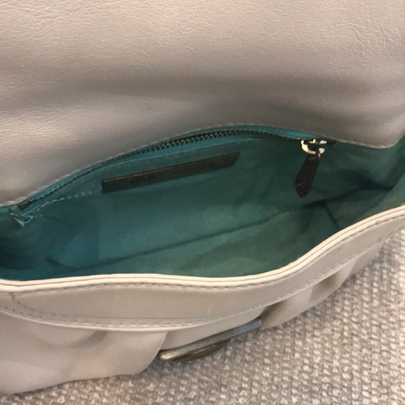 Marc Jacobs Shoulder Bag - Picture 9 of 10